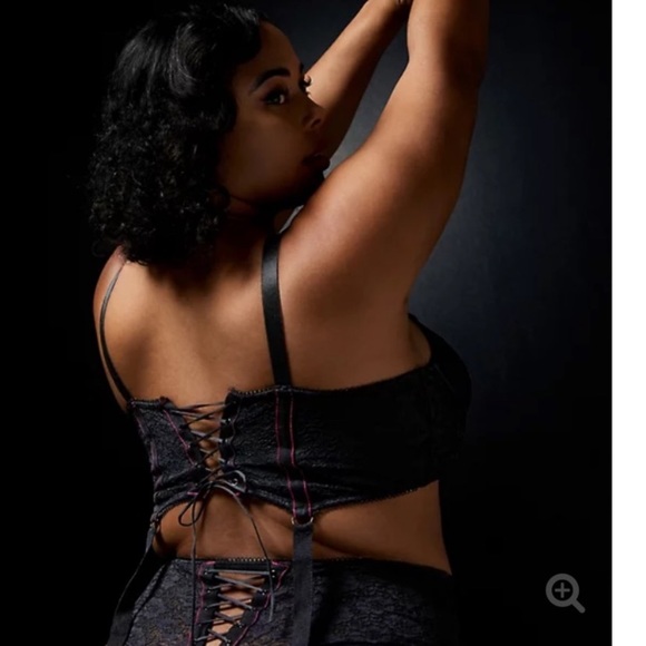 *NWT* Torrid Size 1 Betsey Johnson Longline Bralette - Picture 3 of 6